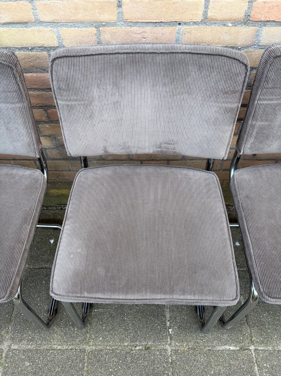 Image 1 of 6 sillas Zuiver Ridge Rib con estructura tubular