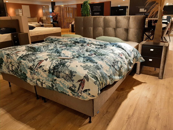 Image 1 of Pullman Belleville box spring - 180x210