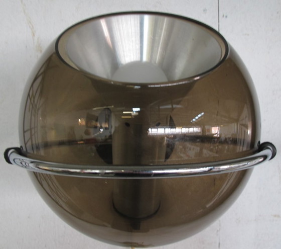 Iconic Raak Globe wall lamp by Frank Ligtelijn, 1960s – Wall lights, Glass, Metal (photo 4 of 7)
