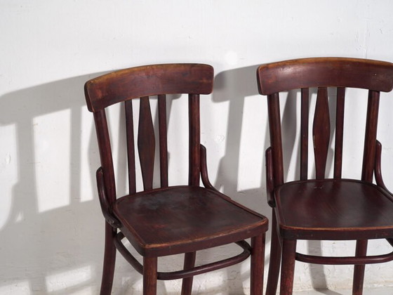 Antique Thonet chairs (c.1920). Set of 2 pieces #1 – Dining chairs (photo 23 of 40)