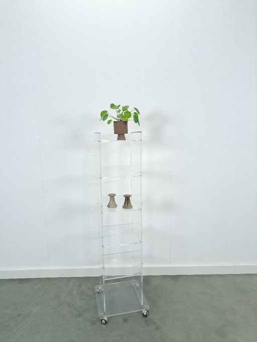 Plexiglas-Regal, Lagerschrank auf Rädern