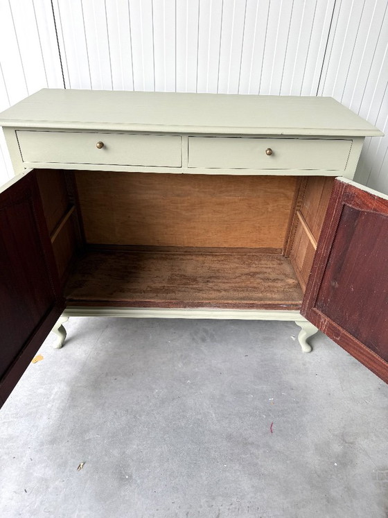 Buffet bas français vintage en vert sauge grisé – Wood (photo 9 of 10)