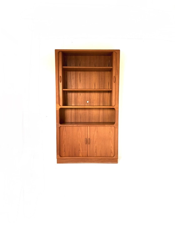 Vintage XL Teak Highboard, Dyrlund '80 – High Boards, Wood (photo 5 of 15)