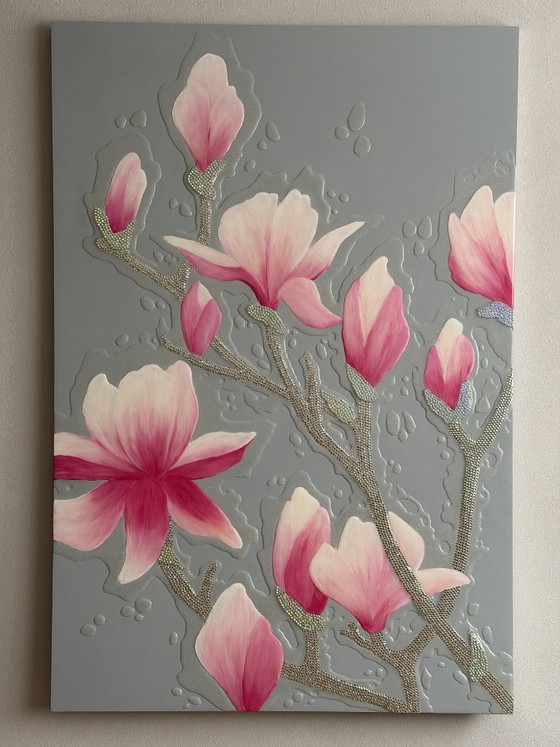 Image 1 of 3D-Wandbild „Rosa Magnolie“ – Strukturiertes Blumendesign mit Kristallen