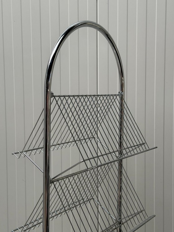 Tijdschriften Rek Verner Panton VP Rack Fritz Hansen – Tijdschriftenrek, Metal, Chrome (photo 3 of 10)