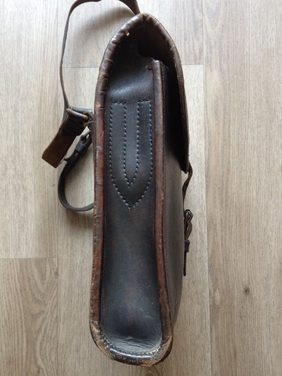 Image 1 of German leather satchel WW1/WW2