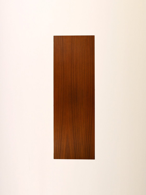 Image 1 of Skandinavisches Sideboard aus Teakholz mit Schiebetüren, 1960er Jahre