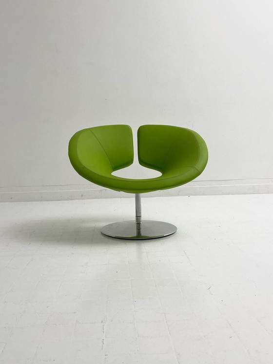 Image 1 of 2 Fauteuil Artifort Little Apollo Sur pied assiette