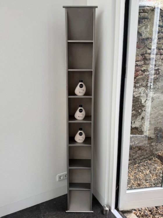 Image 1 of Spezieller Edelstahlschrank, entworfen vom bildenden Künstler Pi Backus