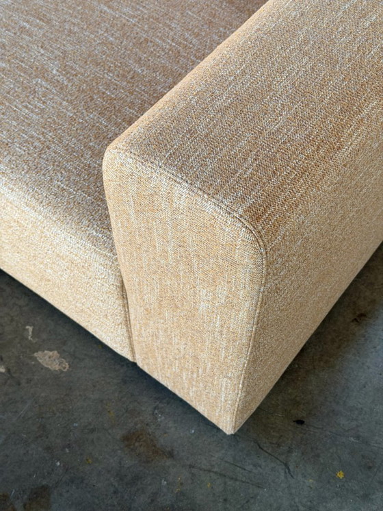 Image 1 of HAY Mags 2.5-seater | Linen