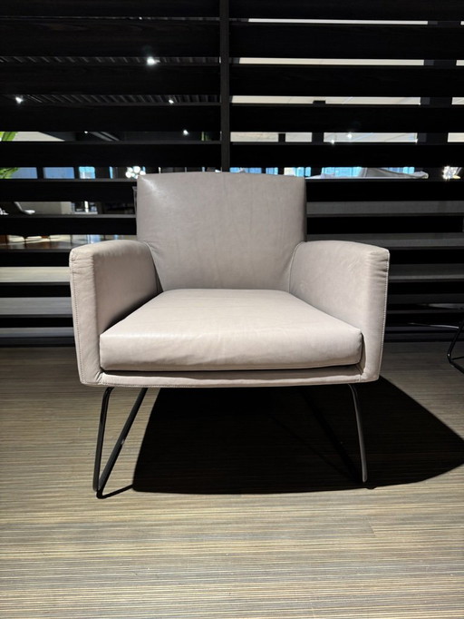 Design on Stock Tumbler fauteuil leder