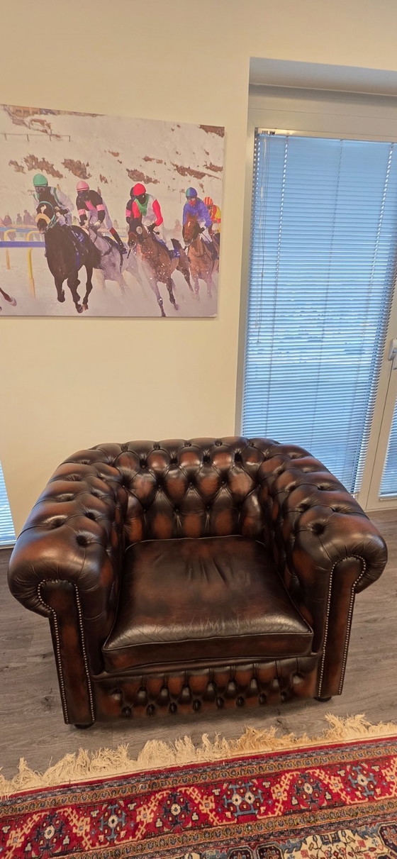 Image 1 of Divano e poltrona Chesterfield tipo Birmingham