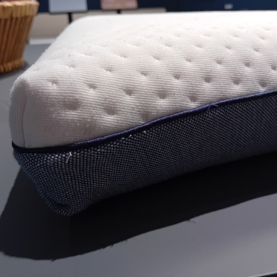 Almohada de látex Auping Cloud de 8 cm – Accesorios de dormitorio, Textile (photo 3 of 5)