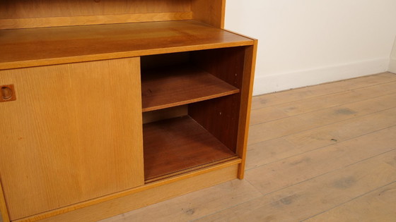 Image 1 of Vintage wall cabinet | Bookcase | Oak | Sliding doors