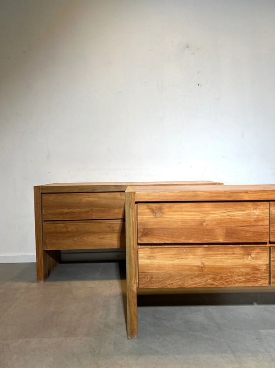 Cómoda de madera maciza de teca. – Aparadores, Wood (photo 2 of 5)