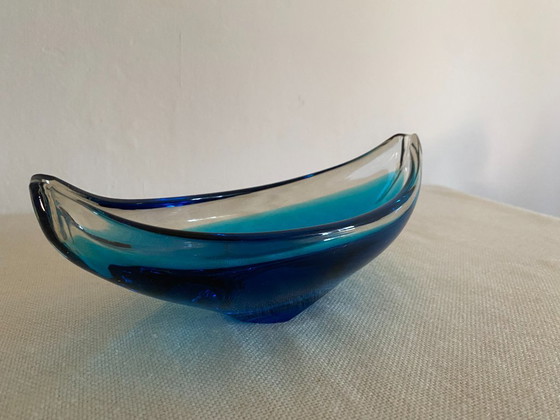 Bol en verre d'art de style Sommerso bleu vintage, années 1960 – Objets déco, Glass (photo 5 of 12)