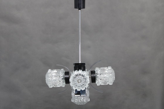 Image 1 of Lámpara de araña de cristal de la década de 1970, Checoslovaquia