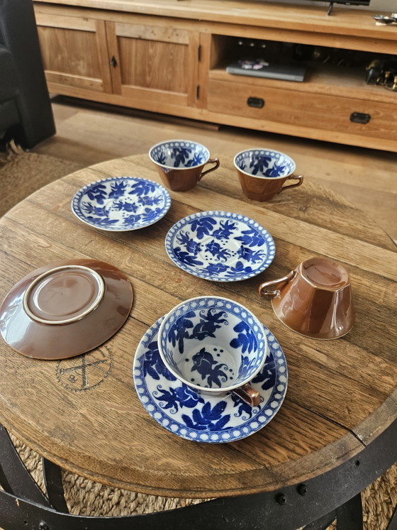Image 1 of Antikes Tassen- und Untertassenset – Japanisches Batavia-Braun / Kapuziner (Koi-Karpfen) – Neuwertig!