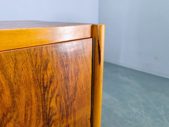 Image 1 of Coppia di comodini italiani in noce, metà del XX secolo, anni '50.