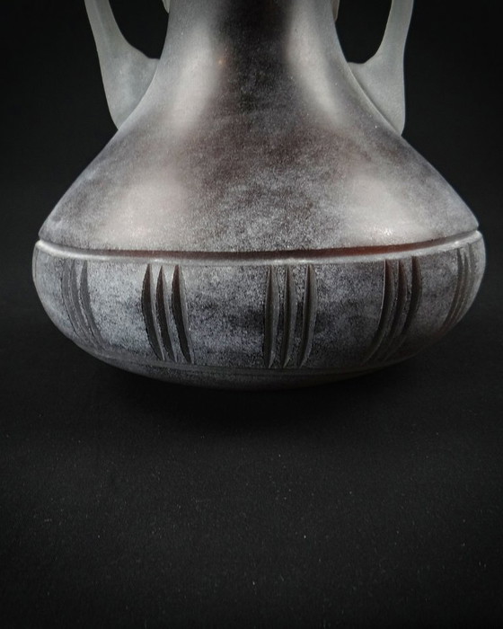 Image 1 of Vaso ad anfora in vetro tagliato di Murano, tecnica Scavo Seguso Vetri d'Arte