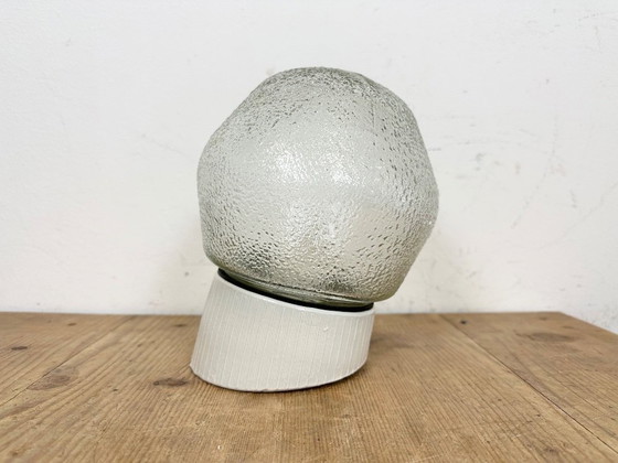 Image 1 of Applique murale vintage en porcelaine blanche, années 1970