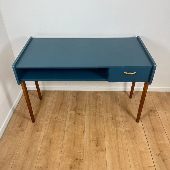 Image 1 of Vintage modernistisch bureau in petrolblauw, jaren 1950/60