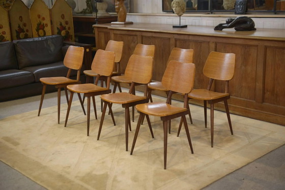 Set di 8 sedie in rovere degli anni '60. – Sedie da pranzo, Legno, Vintage (photo 11 of 11)