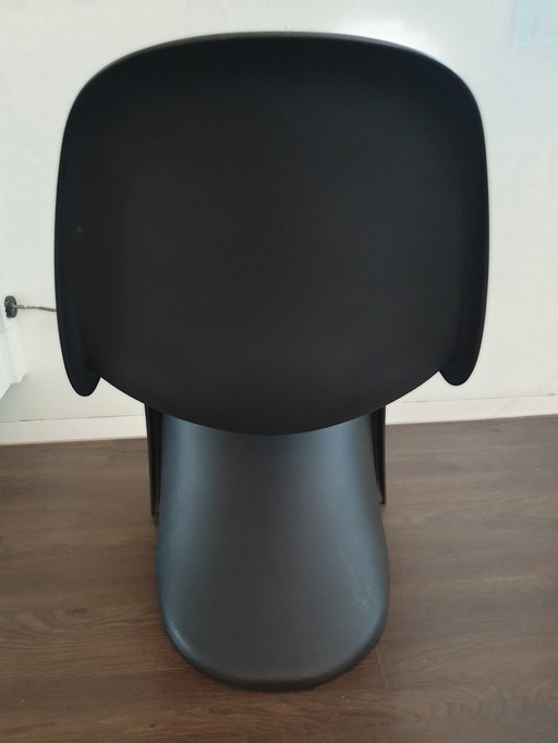 1 x Vitra Panton Chair Mattschwarz