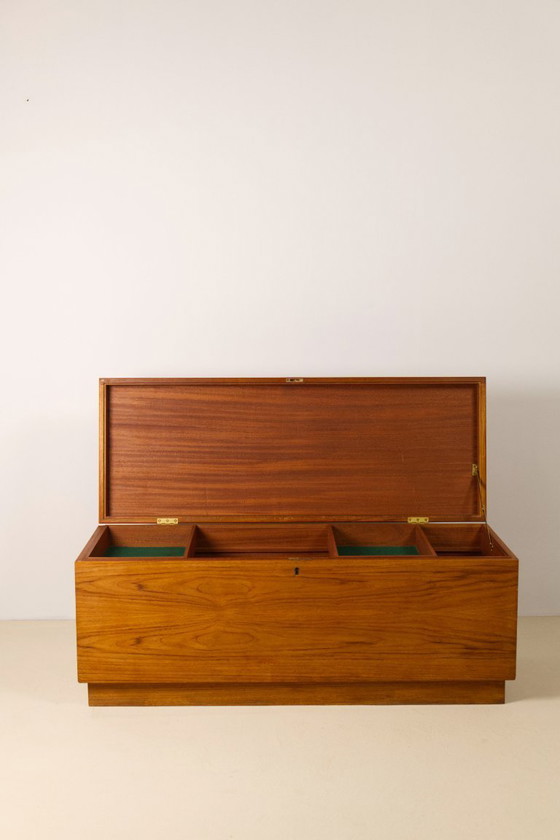 Image 1 of Baúl cofre para mantas de teca de mediados de siglo de Riis Antonsen, Aabenraa Dinamarca, años 60