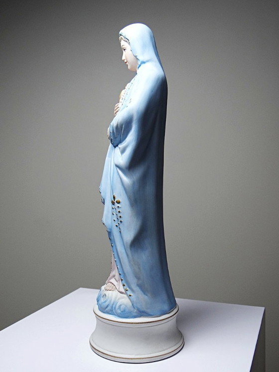 Image 1 of Grande sujet Sainte Vierge au Sacré Coeur en biscuit polychrome ancienne