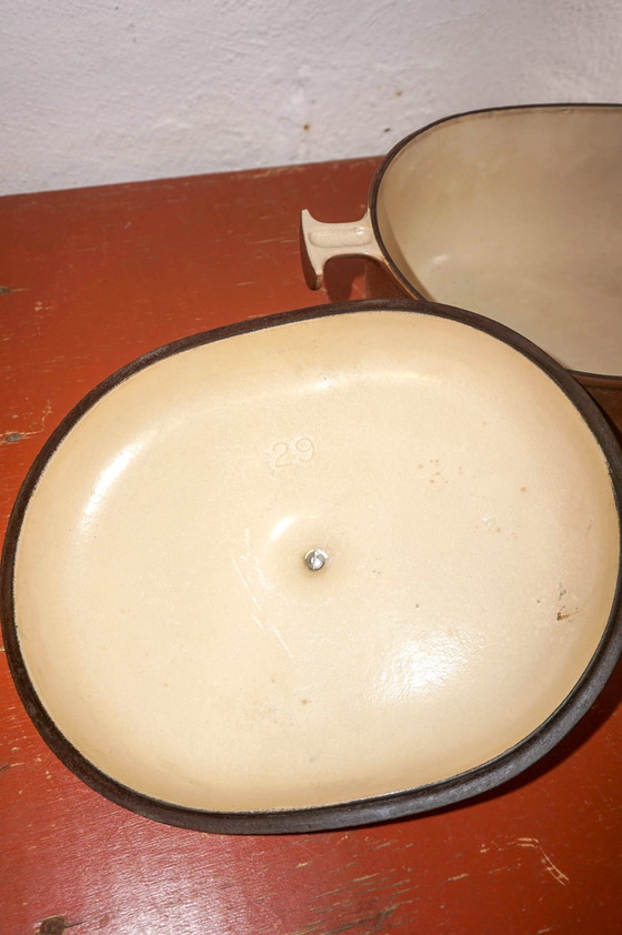 Image 1 of vintage le creuset brown enameled dust oven * cast iron cocotte * size 29 * le mama * enzo mari * french kitchenware * mid-centu