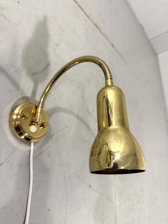 Image 1 of Lampade da parete flessibili in ottone, lampade da comodino, anni '60