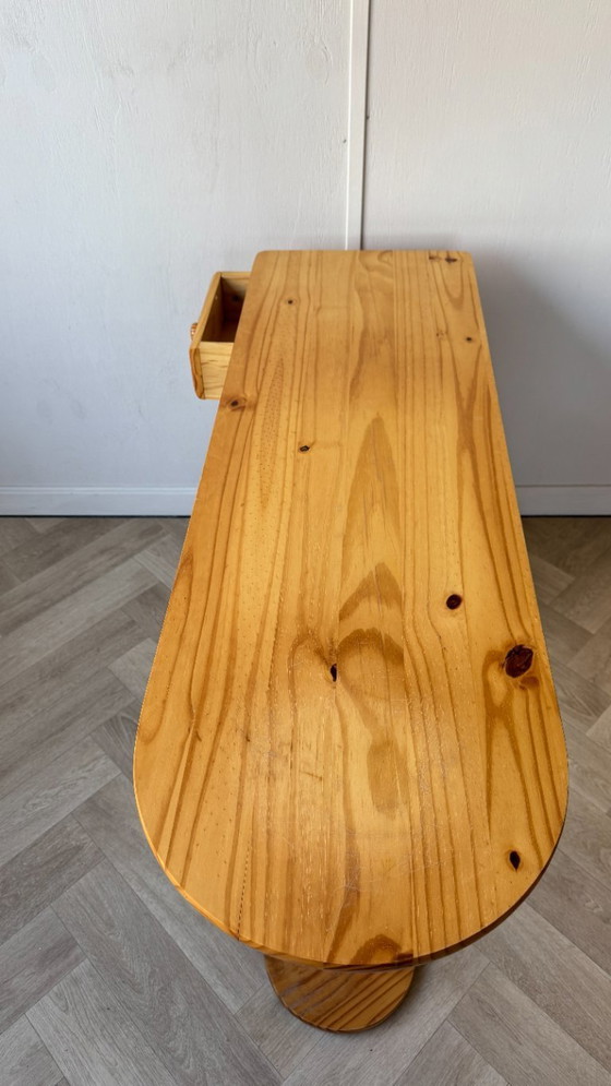 Image 1 of vintage bureau in grenen