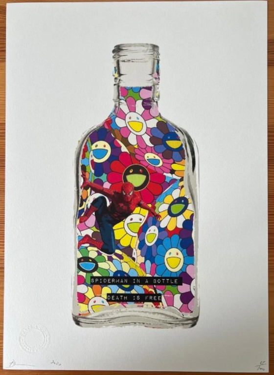 Image 1 of DEATH NYC - L'uomo ragno in bottiglia