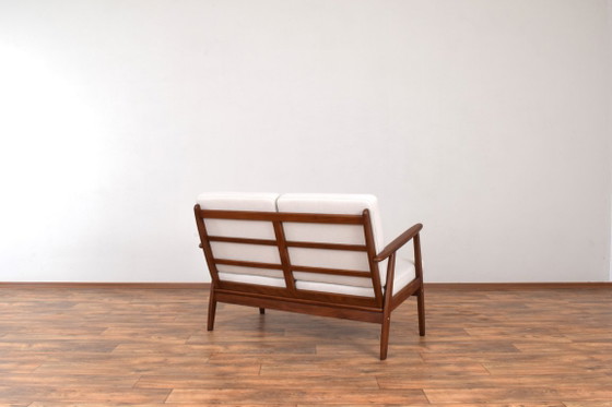 Image 1 of Zweisitzer-Sofa aus dänischem Teakholz aus der Mitte des 20. Jahrhunderts, 1960er Jahre.