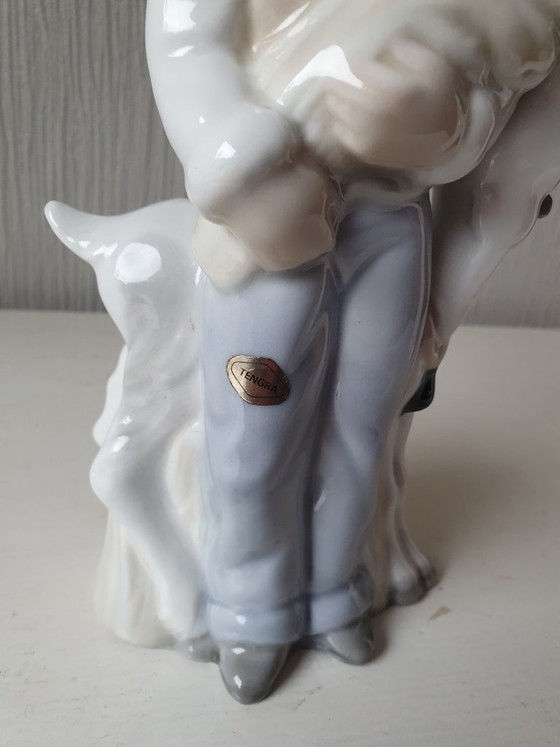 Image 1 of Figuritas de porcelana Tengra hechas a mano en Valencia.