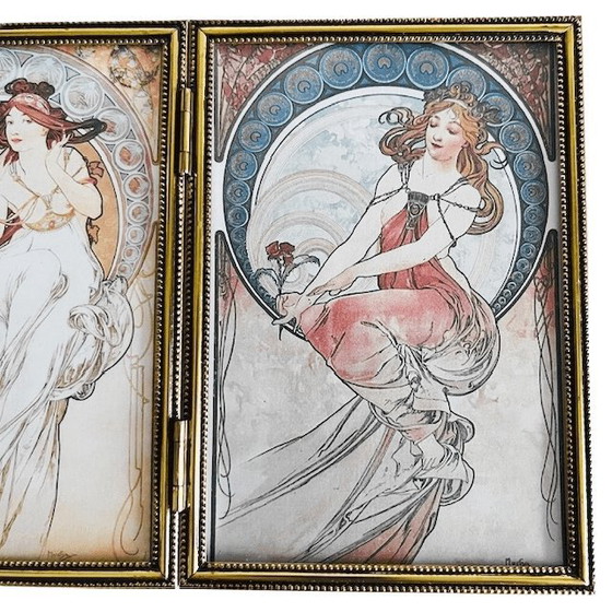 Image 1 of Dittico Art Nouveau vintage, dipinto di Alphonse Mucha, doppia cornice in metallo placcato oro, anni '80