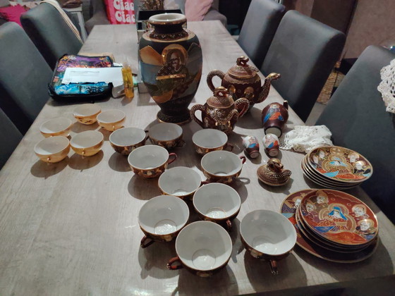 Ancien service à thé japonais Satsuma Moriage Dragonware avec vase - XXe siècle – Vaisselle, Porcelain (photo 5 of 5)