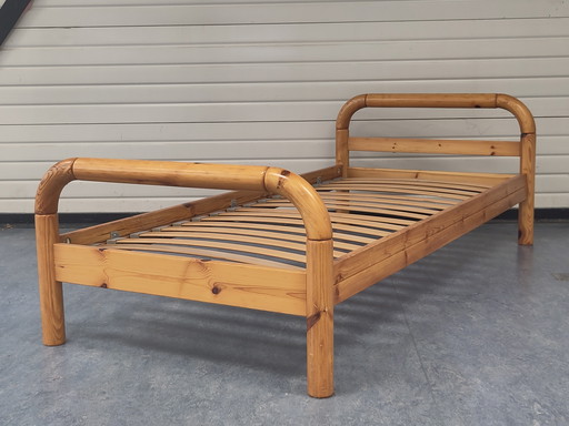 Vintage Bett Kiefernholz