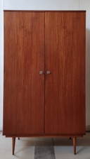 Ropero Mid Century