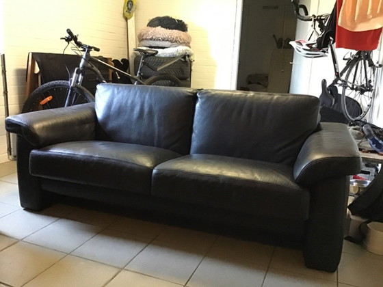Image 1 of Se vende: Sofá de cuero negro De Sede