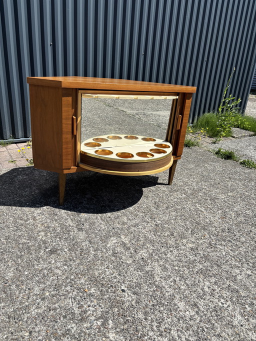 Vintage barkastje hoekkastje
