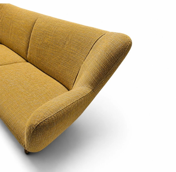 Revival rétro Leolux par Jan Armgardt / Le canapé JULITA de Leolux – Sofas, Retro (photo 3 of 6)