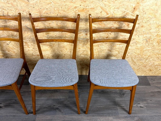 Image 1 of 4 sedie da pranzo anni '60/'70, design danese moderno di metà secolo.