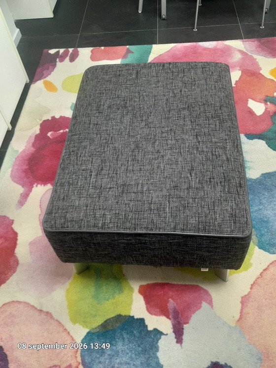 Pode Hocker – Hocker & Poufs, Textile (photo 2 of 5)