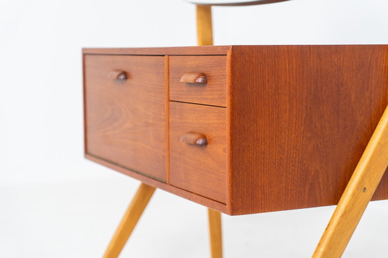 Image 1 of Tocador icónico de Ølholm Møbelfabrik (Dinamarca, años 60)