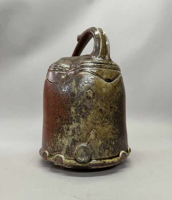 Image 1 of Pot à couvercle sculptural en grès cuit au feu de bois - Hein Severijns - Signé - Unica (28 cm)