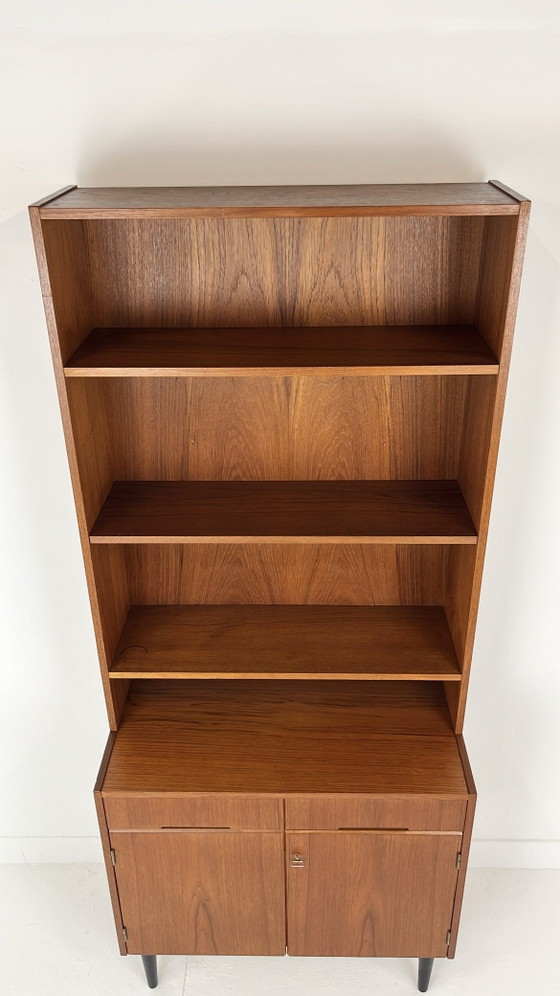 Librerie vintage svedesi in impiallacciatura di teak – Legno (photo 10 of 15)
