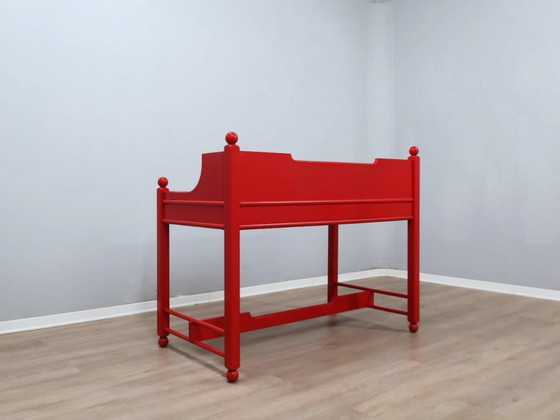 Image 1 of Scrivania vintage laccata rossa design rustico italiano anni '60