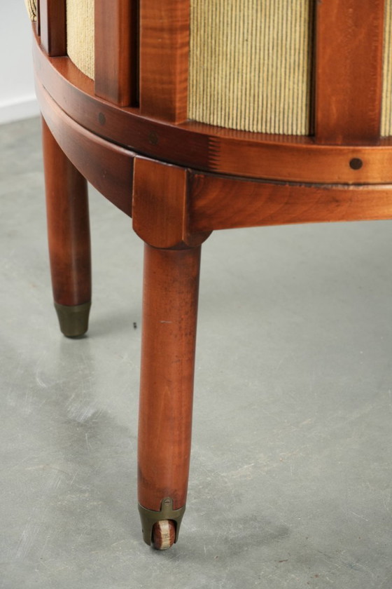 Image 1 of 2 x Schuitema design bijzet/ bureau/ eetkamerstoel uit de Shaker serie met een houten frame, luxe gele stoffen bekleding